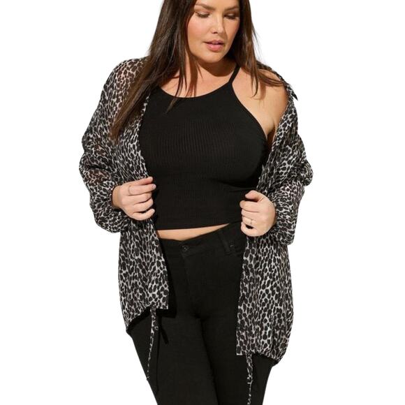 Torrid Chiffon Kimono Balloon Shirt Womens Sz 2X Button Down Animal Print Sheer - Picture 2 of 14